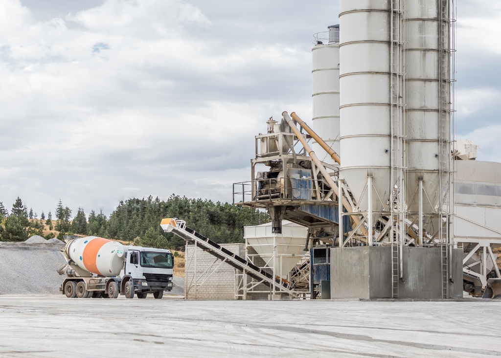 Logistics and fleet optimization for cement companies